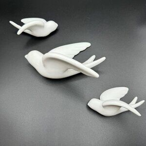 3Pcs Creative 3D Ceramic Bird Swallow Wall Decor Dining Decorative Ornaments Whi